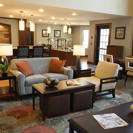 Staybridge Suites Dearborn By Ihg Екстериор снимка